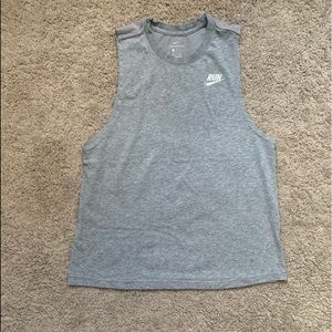 NIKE Tank